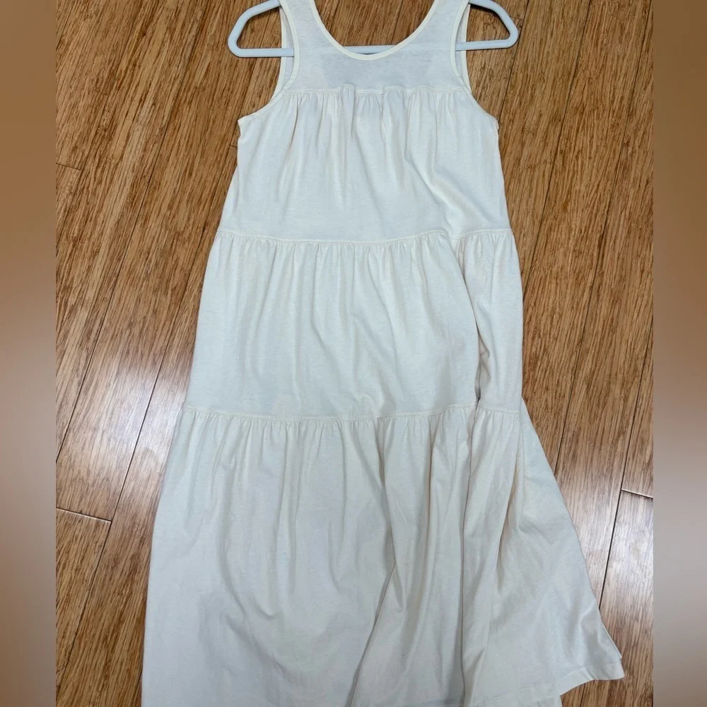 Everlane weekend tiered dress